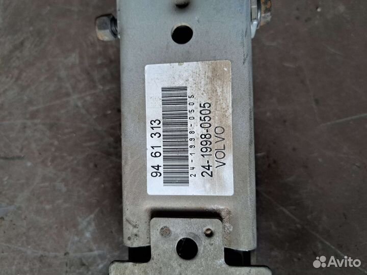 Рулевая колонка на Volvo S80