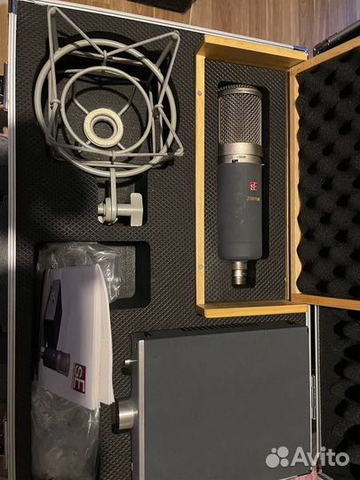 SE electronics Z5600A II Tube Mic