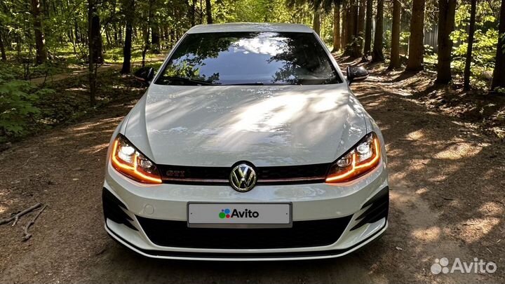 Volkswagen Golf GTI 2.0 AMT, 2019, 64 000 км
