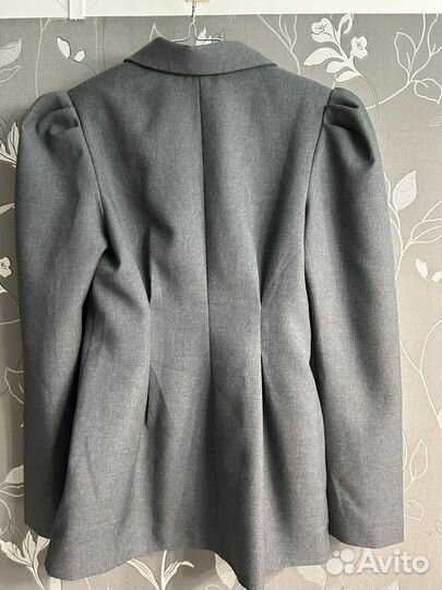 Жакет, пиджак женский