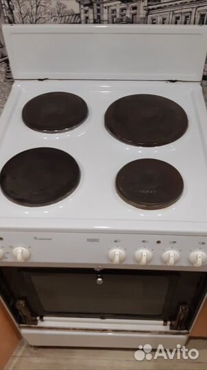 Электроплита с духовкой бу