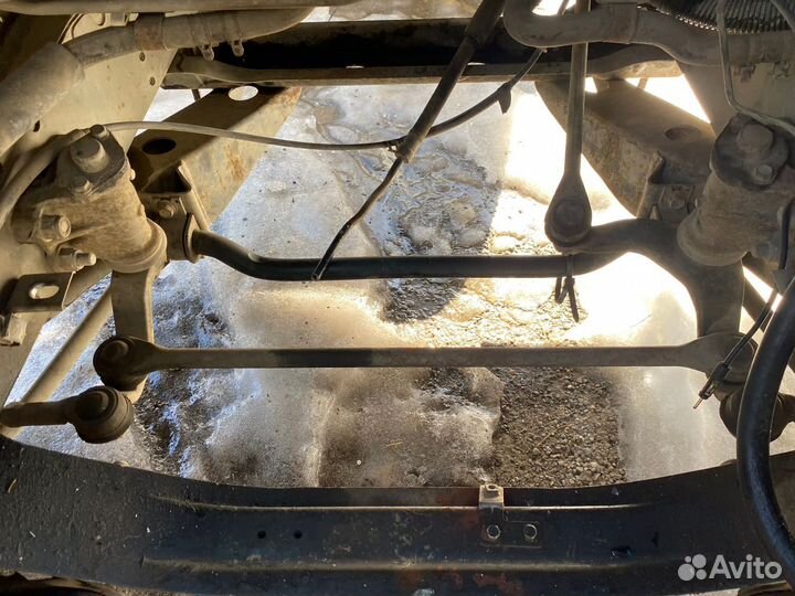 Тяги рулевые Nissan Homy 4