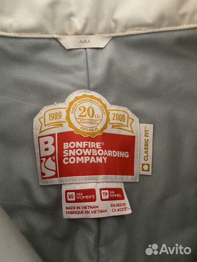 Горнолыжный/сноубордический костюм