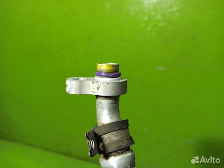 Трубка кондиционера Opel Astra H седан Z16XER 2007