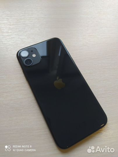 iPhone 11, 64 ГБ
