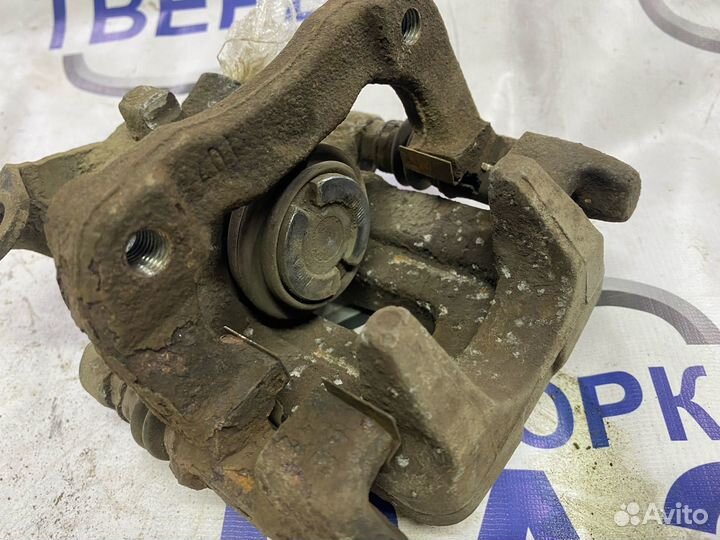 Суппорт задний левый Ситроен С 4