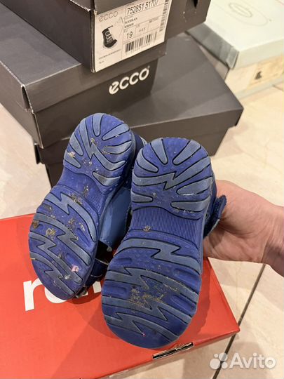 Сандали ecco 22
