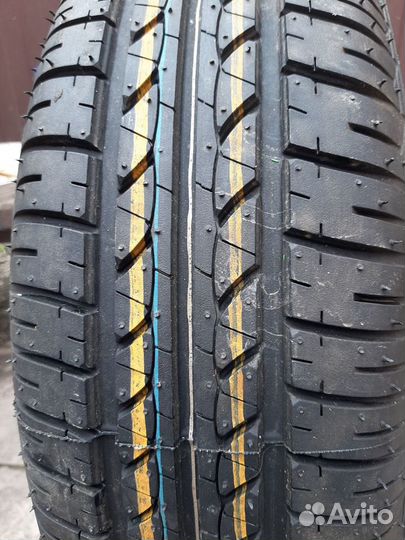 Bridgestone B250 175/70 R14