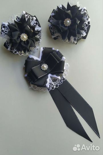 Комплект (галстук+бантики для волос)