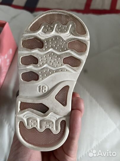 Сандали детские