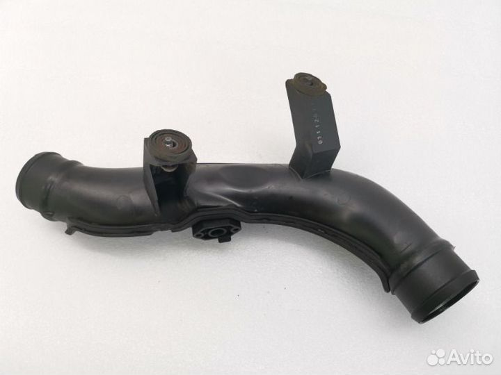 Патрубок Skoda Octavia A5 1.8 cdab 2010