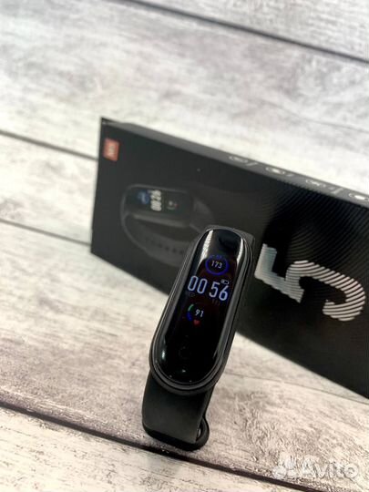 Фитнес браслет