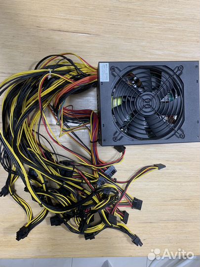 Блок питания zumax 1850w для компа