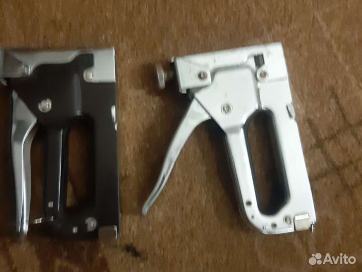 Степлер 2шт и плиткорез