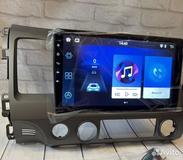 Магнитола на honda civic 4d