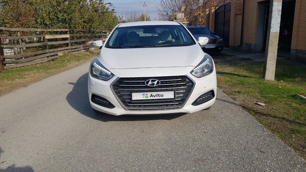 Hyundai i40: фото владельца