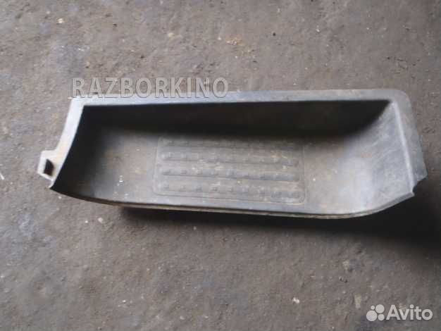 Ступенька правая