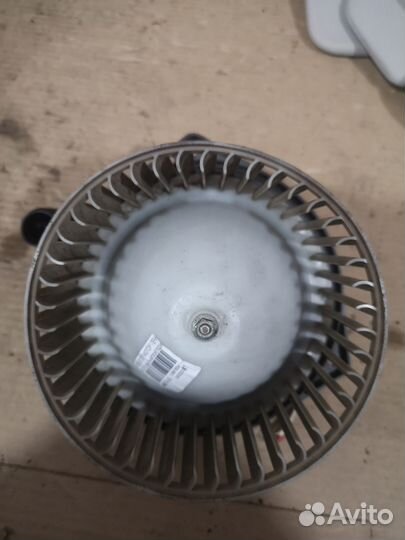 Моторчик печки Honda Stepwgn RG1