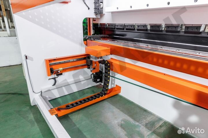 Листогибочный пресс 125 тонн 3200 мм, чпу Delem 53