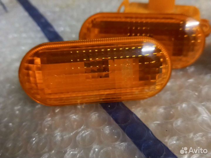 Форд фиеста мк 5,Фьюжен - повторитель поворотов