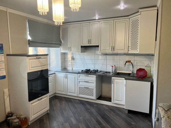 3-к. квартира, 61 м², 6/9 эт.