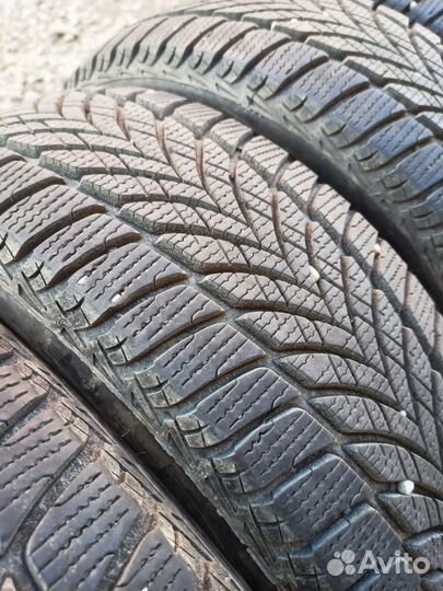 Goodyear UltraGrip Ice 2 195/55 R16