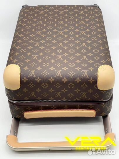 Чемодан louis vuitton