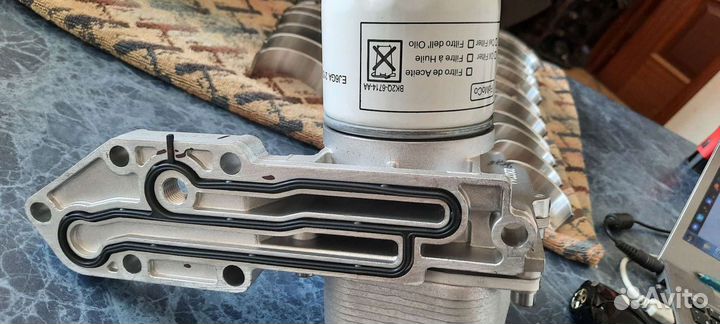 Маслоохладитель Форд Транзит и Пежо Боксер 2.2-2.4