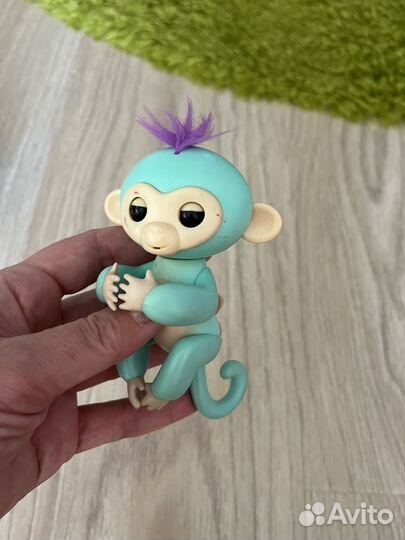 Интерактивная обезьянка fingerlings оригинал