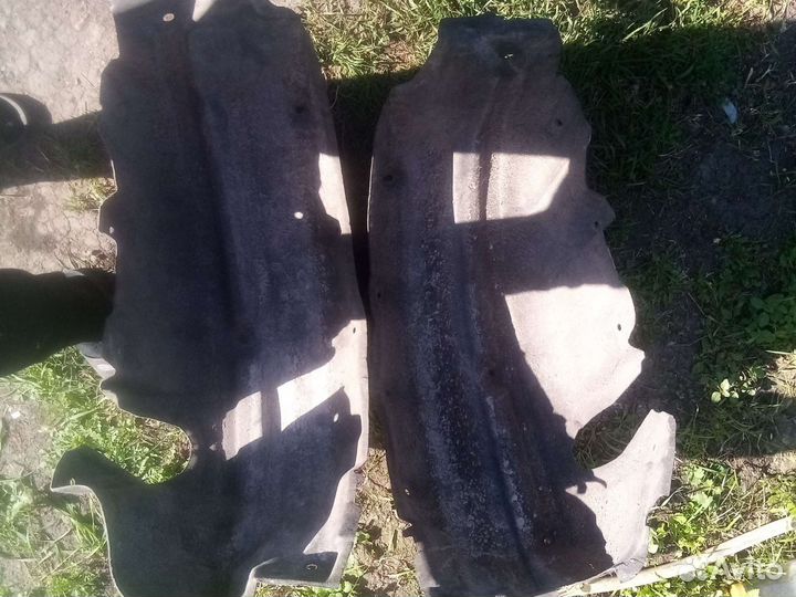 Задние Локеры toyota avensis 2009 г