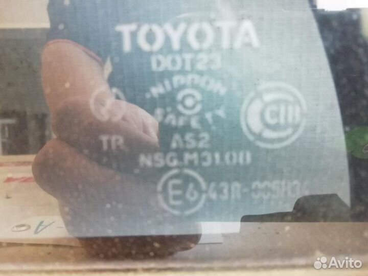 Стекло двери задней левой для Toyota Corolla 9 2