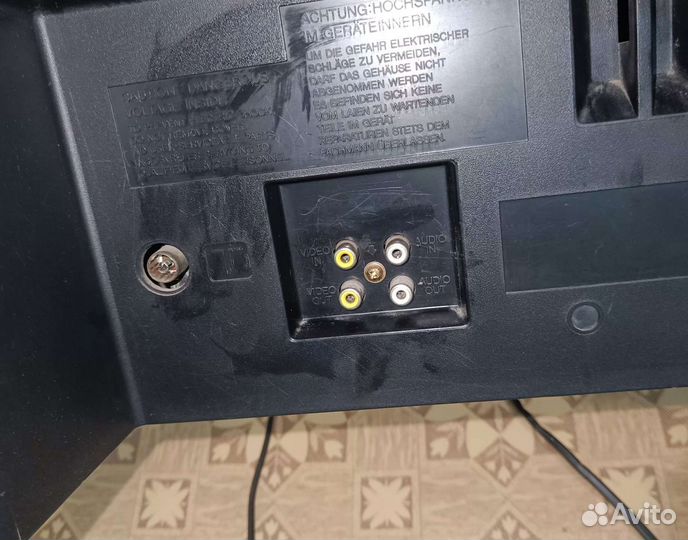 Телевизор Sharp 21H-SC