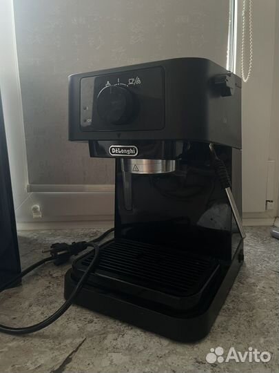 Кофеварка delonghi ec230bk