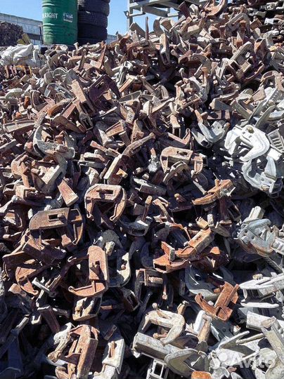 Замки клиновые б/у