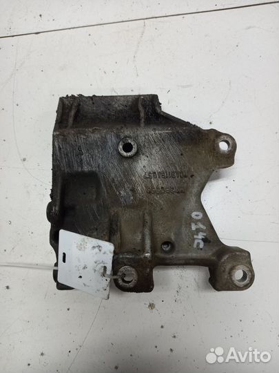 Mitsubishi Lancer lX кронштейн кондиционера