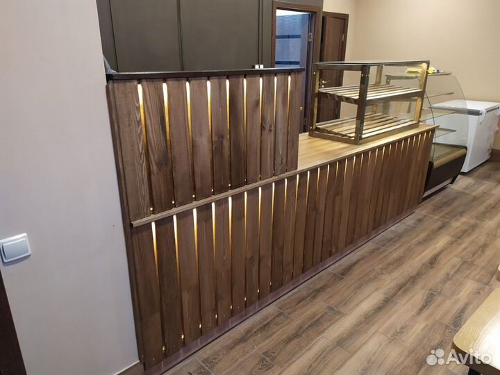 Витрина для выпечки