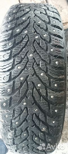 Nokian Tyres Hakkapeliitta 9 185/65 R15 92