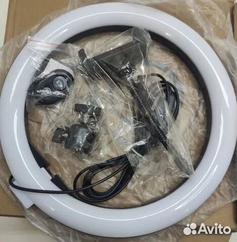 Кольцевая светодиодная лампа 26см