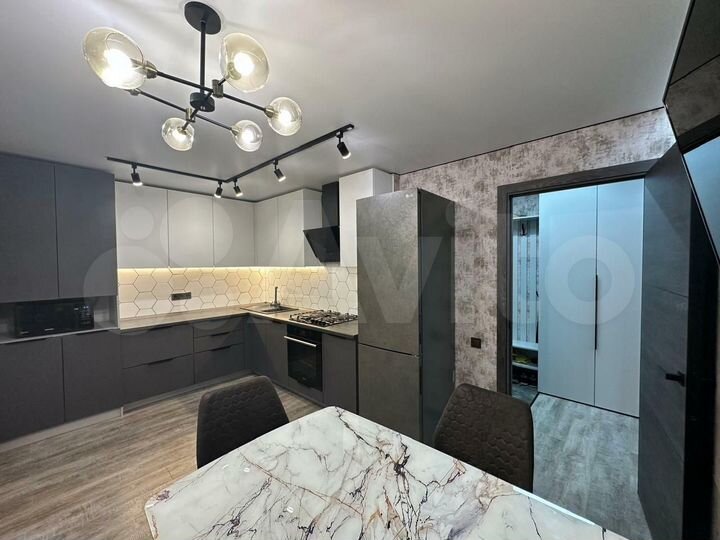 2-к. квартира, 56,6 м², 3/10 эт.