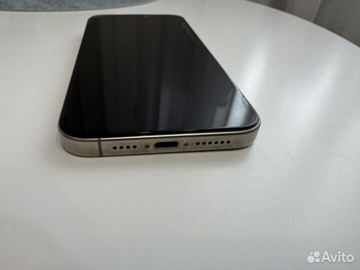 iPhone 15 Pro Max, 256 ГБ