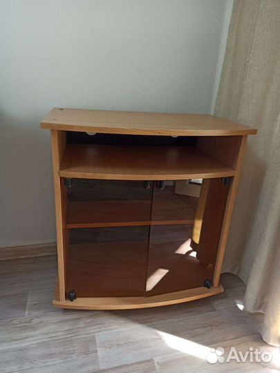 Тумба под телевизор