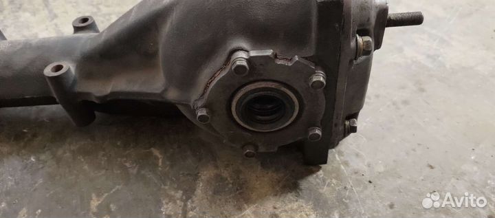 Задний редуктор 180 subaru