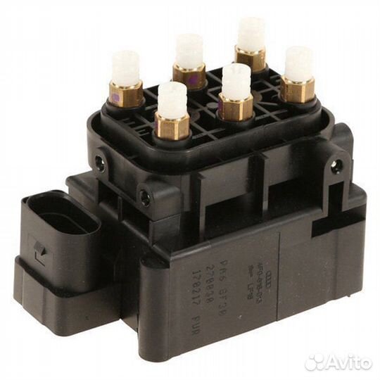 Блок клапанов пневмоподвески Ауди А8 оригинал