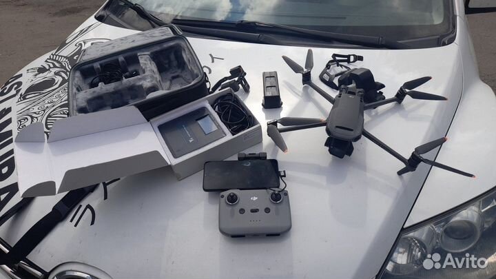 Квадрокоптер dji мавик 3 classic Челябинск