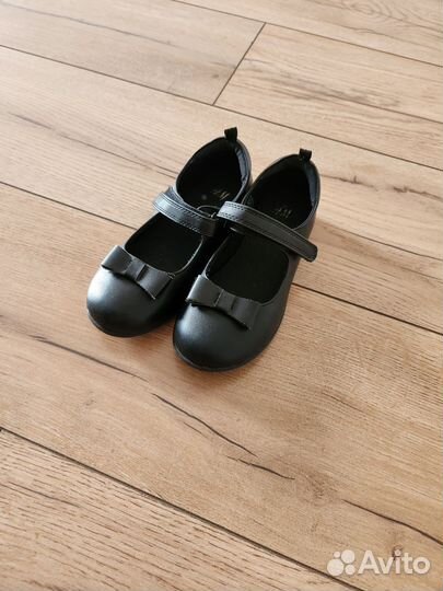 Туфли для девочки на доставку