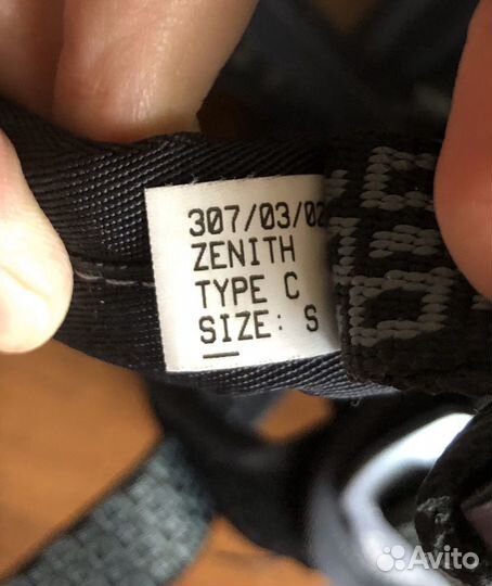 Нижняя обвязка Singing rock zenith S в отличном со