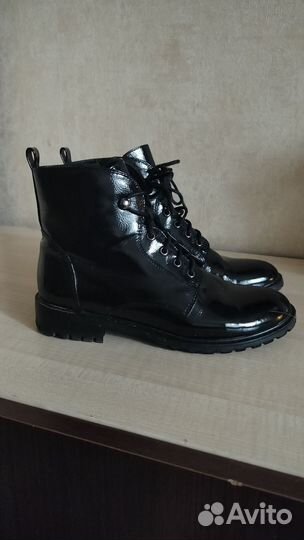 Ботинки женские