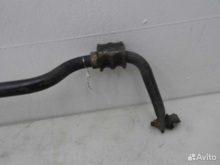 Стабилизатор задний Nissan Pathfinder R51