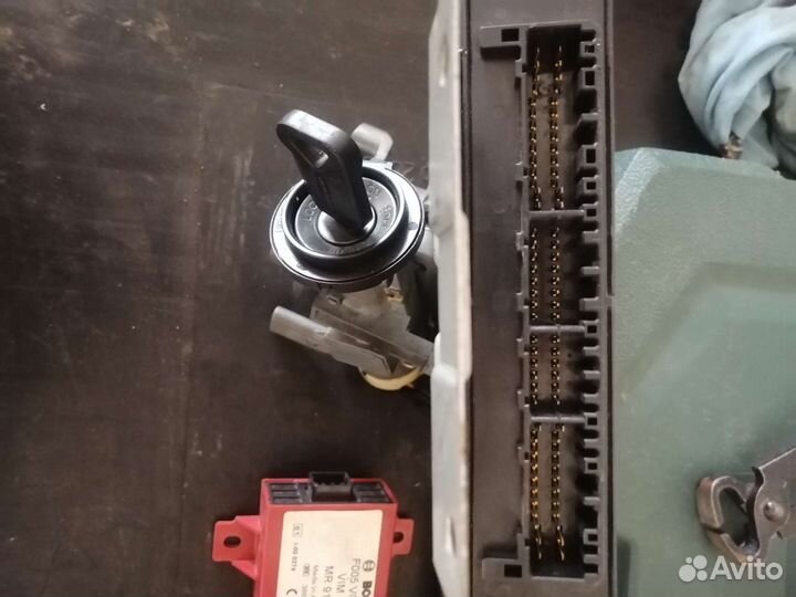 Замок зажигания, Эбу, иммобилайзер carizma