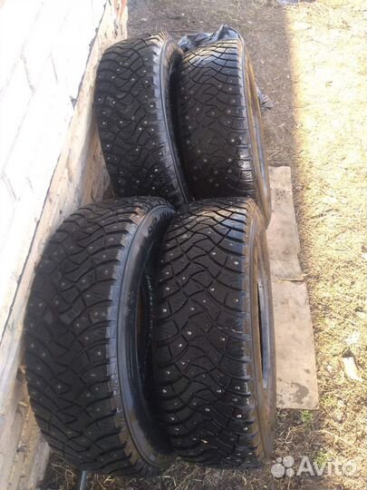 Dunlop SP Winter Ice 03 185/65 R15